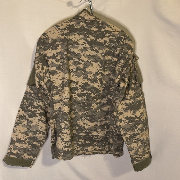 Army OCP Green Camouflage print Jacket size XS Regular Outdoor - Picture 4 of 6